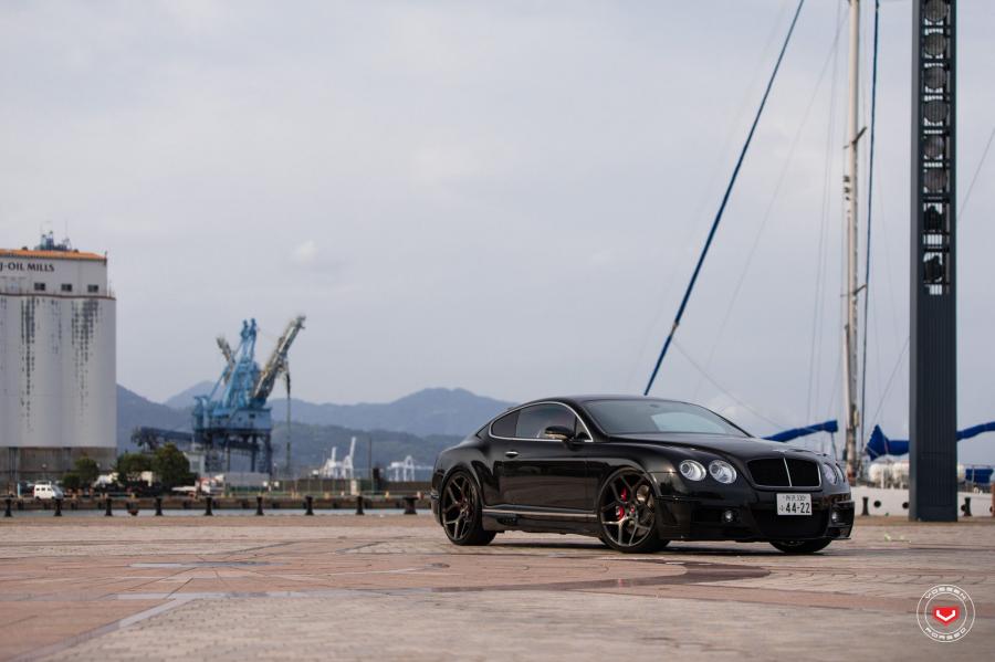  Bentley Continental GT on Vossen Wheels (CG-205) 2019 года  (фото 4 из 36)